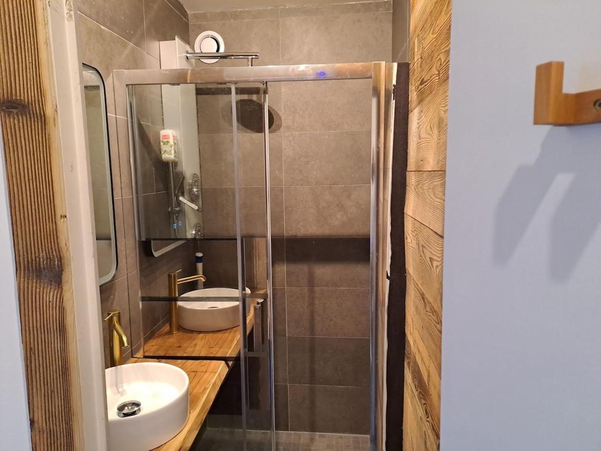 Maison A Moutiers 3 Vallees 4 Chambres 10 Pers Zewnętrze zdjęcie