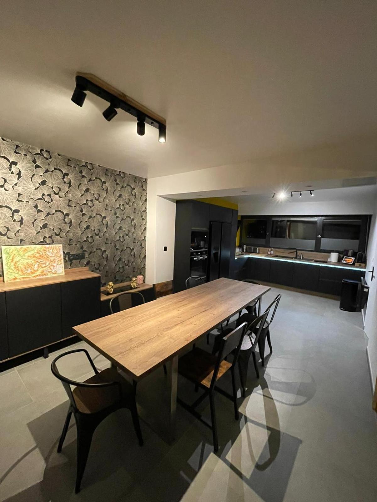 Maison A Moutiers 3 Vallees 4 Chambres 10 Pers Zewnętrze zdjęcie